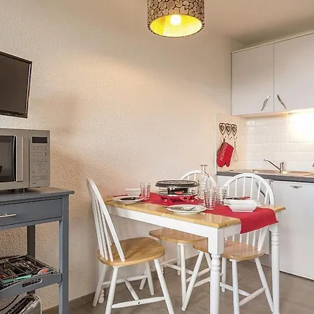 Skis Aux Pieds, Balcon, 4 Pers, Vue Montagnes - Fr-1-344-852 Apartment